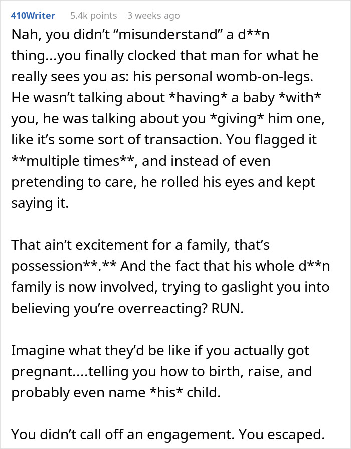 Reddit comment criticizing a man's view of family as a fianc&eacute;e's job, supporting her decision to call off the wedding.
