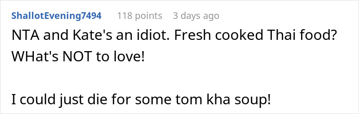 Reddit comment praising Thai food, referencing an ongoing cooking dispute among coworkers. Reddit comment praising Thai food, referencing an ongoing cooking dispute among coworkers.