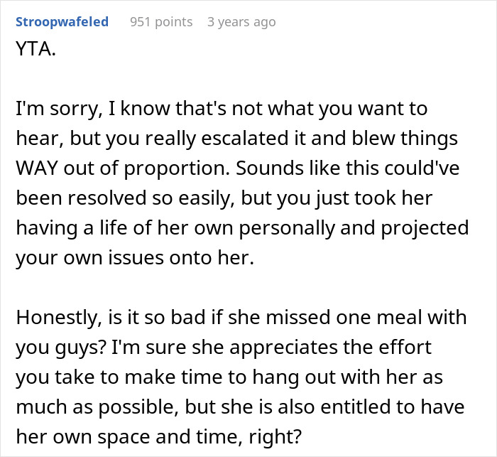 Text post criticizing a woman's reaction after planning a dinner without telling her daughter, blaming her for not attending. Text post criticizing a woman's reaction after planning a dinner without telling her daughter, blaming her for not attending.