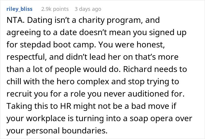 Online forum comment discussing dating choices involving a pregnant woman or single mother.