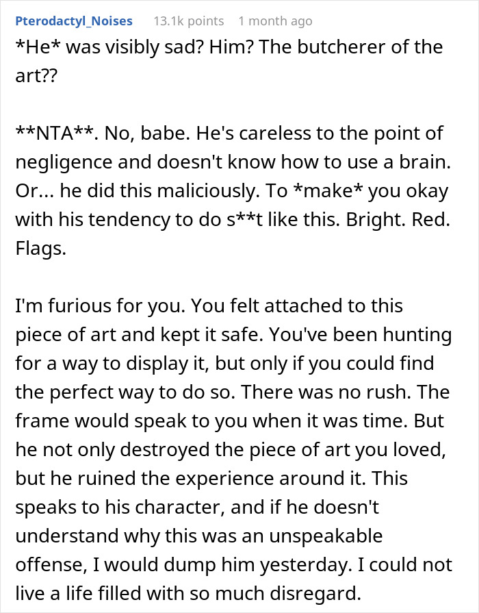 Reddit comment criticizing boyfriend for ruining artwork.