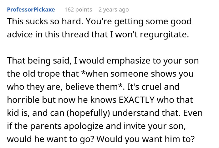 Text conversation about a child excluded from a birthday party, discussing the situation and advice.