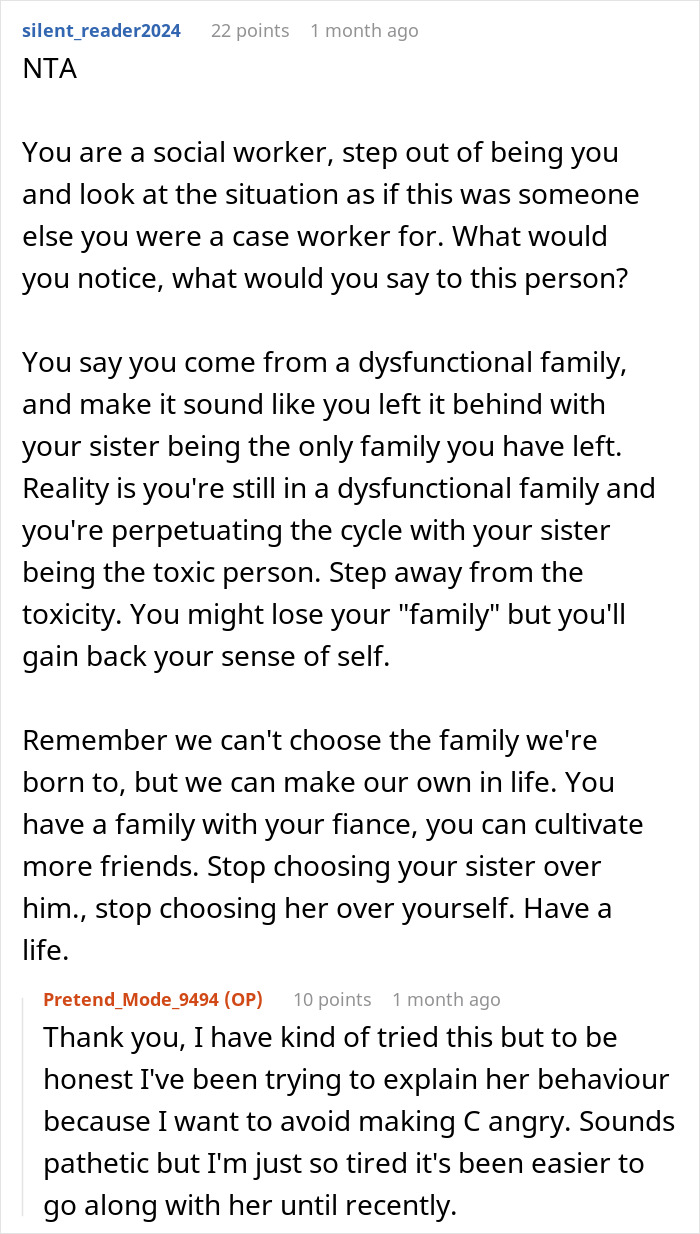 Online discussion about a woman setting boundaries with her sister over unpaid babysitting.