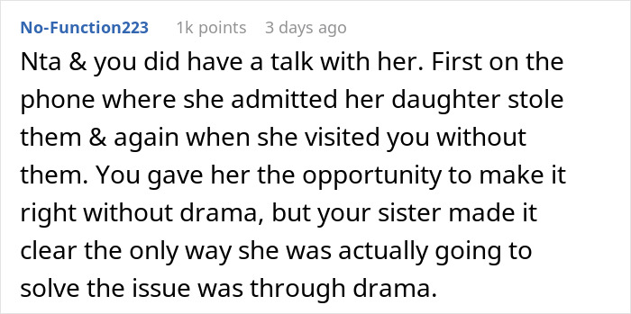 Comment discussing how an aunt addressed her sticky-fingers niece by keeping toys until stolen trinkets are returned.