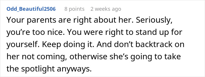 Reddit comment advising against letting a friend take spotlight at a wedding engagement.