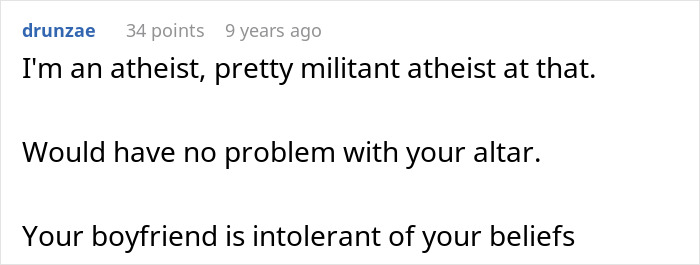 Reddit comment about boyfriend's intolerance towards girlfriend's religious beliefs.