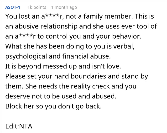 Text exchange about setting boundaries with an abusive sister regarding unpaid babysitting.