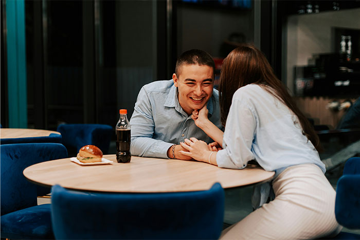 &ldquo;I Feel Violated&rdquo;: Woman Doesn&rsquo;t Know What To Do After Landing In Coworker&rsquo;s &ldquo;Hear Me Out Cake&rdquo;