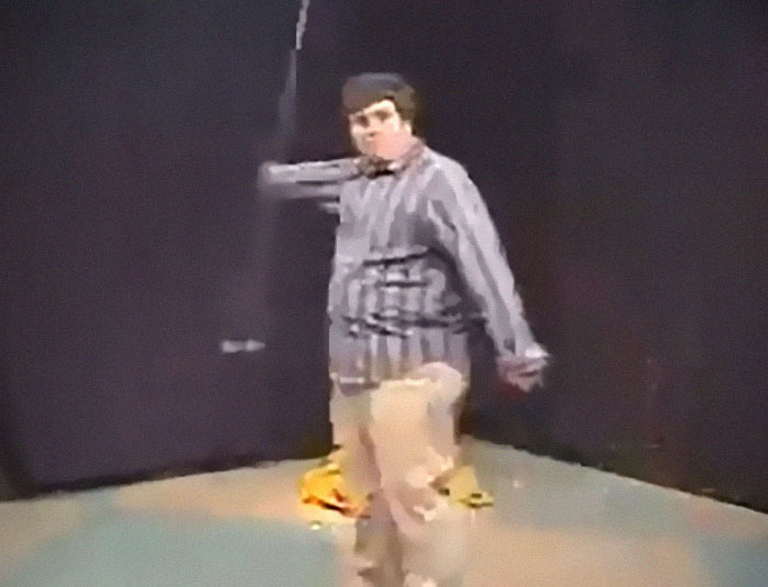 "Candyland Invented During The Polio Epidemic": 30 Wholesome Things That Are Actually Disturbing