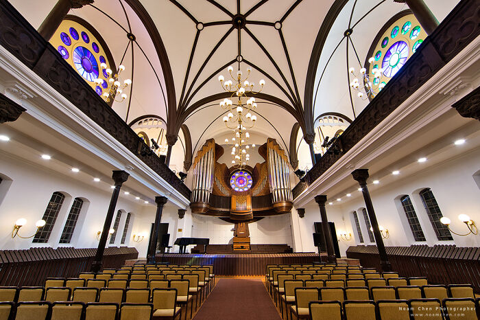From Prayer To Public Places: 12 Synagogues With Unbelievable New Lives