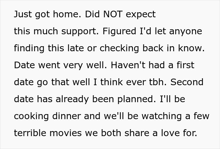 Text message about a positive first date experience, with plans for a second date. Text message about a positive first date experience, with plans for a second date.