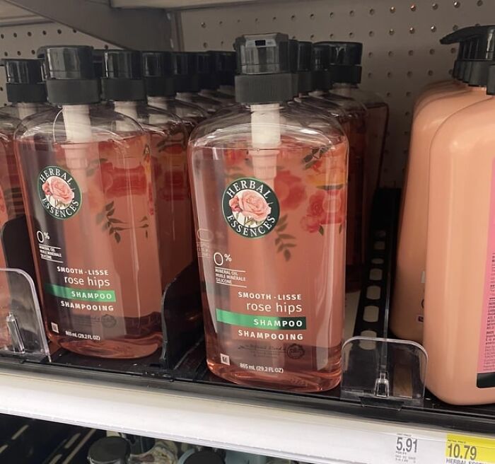 30 Nostalgic Discontinued Products From The Past That Folks Online Wish Could Make Glorious Comeback