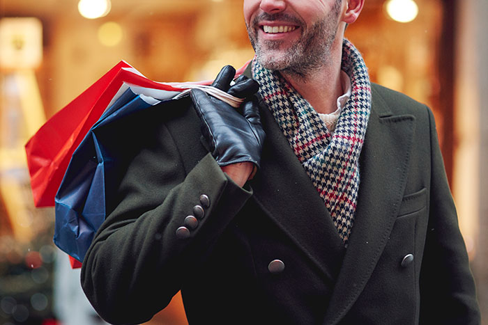 30 Men Share The Lies They Tell Their Girlfriends And Wives, And The Reason Is Surprisingly Sweet