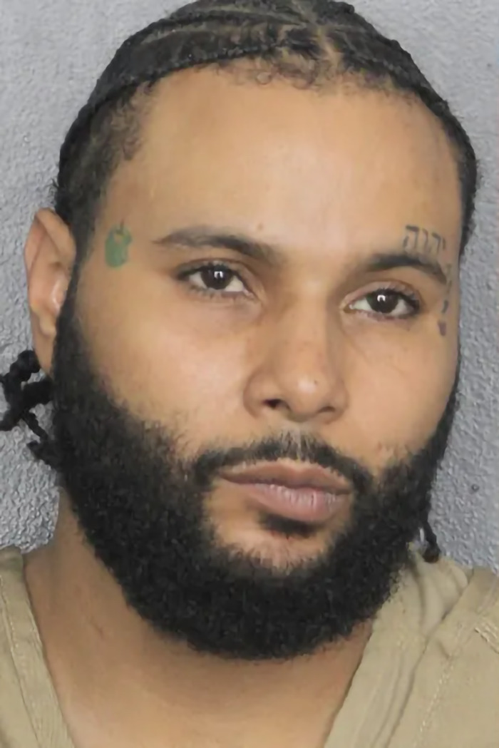 Suspect Lorent Junior Pion's mugshot. Suspect Lorent Junior Pion's mugshot.