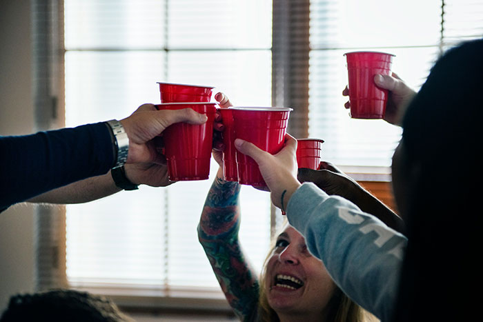 Coworkers Humiliate New Hire By Snubbing Her From Lunch Party, Regret It When Boss Finds Out