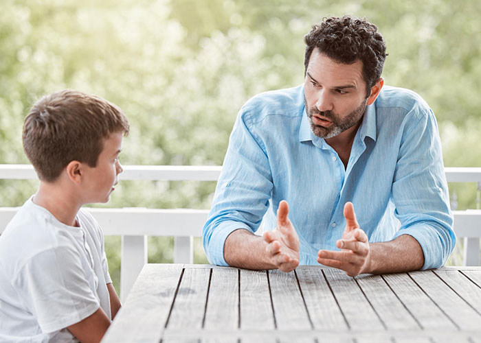 “All Feelings Are Welcome, All Behaviors Are Not”: Parents Are Sharing Their Best One-Liners “All Feelings Are Welcome, All Behaviors Are Not”: Parents Are Sharing Their Best One-Liners