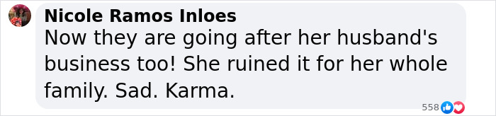 Comment discussing consequences after a woman was fired for leaving a message on a restaurant bill.