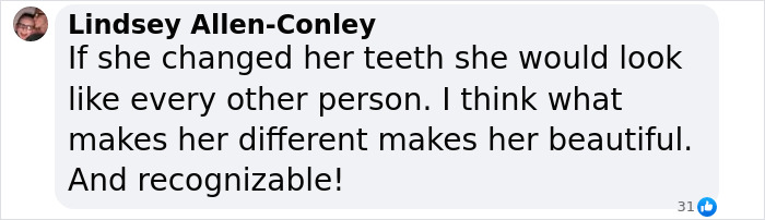 Comment defending Aimee Lou Wood's teeth, highlighting her unique beauty and individuality.
