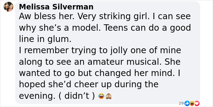 Comment discussing Naomi Watts' teen daughter looking striking yet glum.