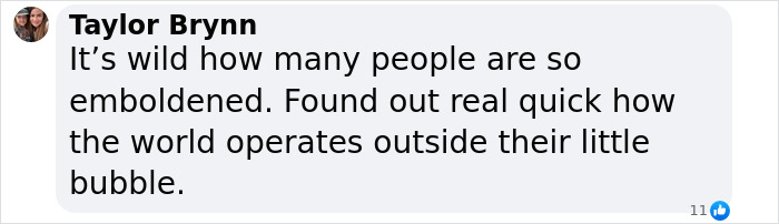 Facebook comment discussing consequences for leaving a message on a restaurant bill.