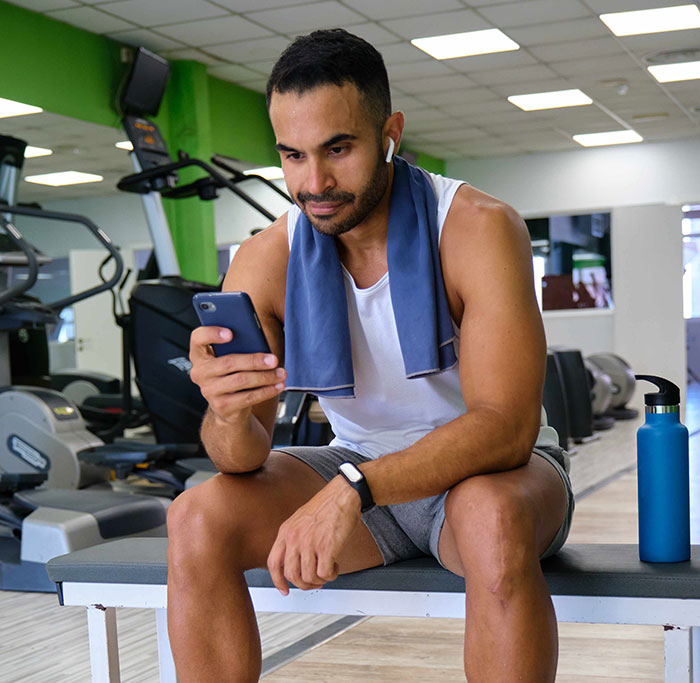 Gyms Aren’t Safe From Weirdness And These 30 Stories Prove It