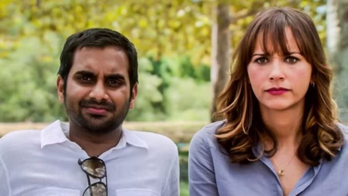 50 TV Couples Who Had No Chemistry, No Passion, And No Business Being Together