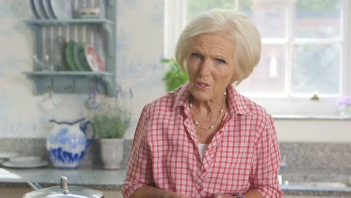 35 Celeb Moments That’ve Been Basically Scrubbed Off The Web And No One Can Find Them