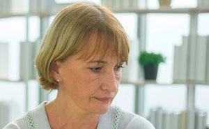 Parents Go No-Contact With Grandma After She Rats Out Their “Night Shift” Arrangement To CPS