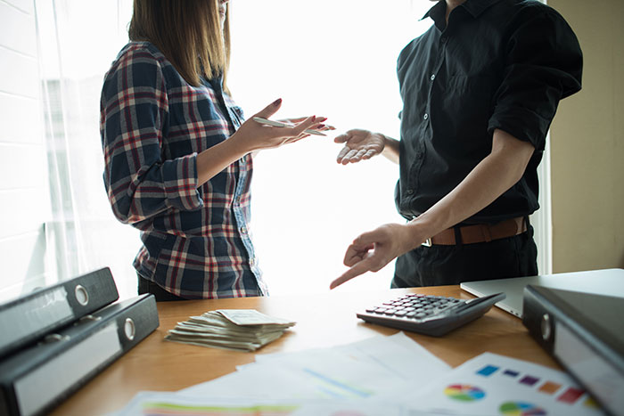 &ldquo;No Way In Hell&rdquo;: Woman Refuses To Share Her Fortune With BF&rsquo;s Daughter, Ends The Relationship