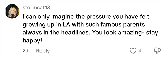 Comment discussing Sami Sheen's pressures and appearance, referencing her well-known parents.