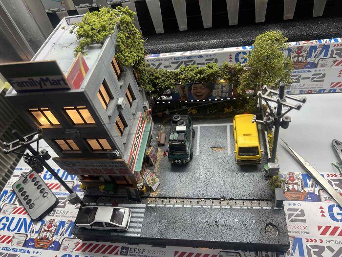 I Spent 15 Hours Building This Japanese Diorama, And It Was Weirdly Therapeutic