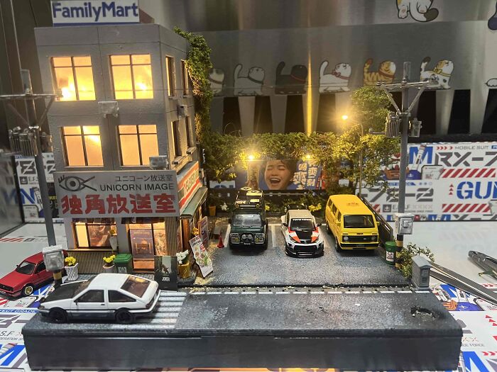 I Spent 15 Hours Building This Japanese Diorama, And It Was Weirdly Therapeutic