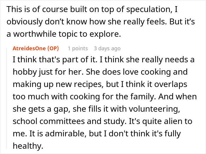 Reddit discussion about video games being seen as juvenile and affecting attractiveness in relationships.