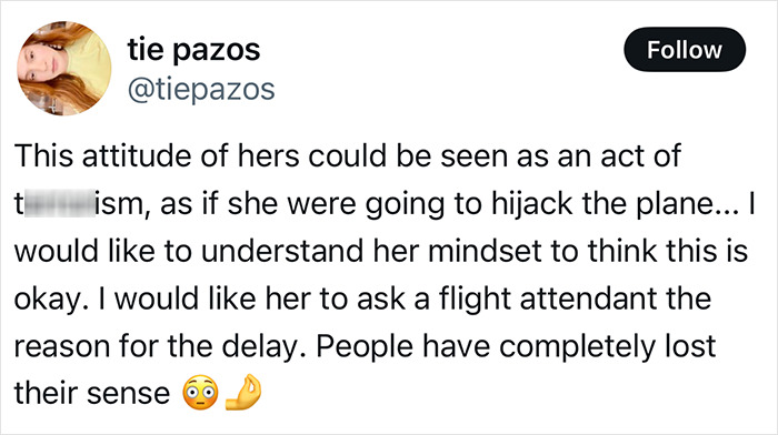 Tweet discussing a passenger&rsquo;s aggressive behavior trying to storm cockpit over flight delay, tackled by crew members.