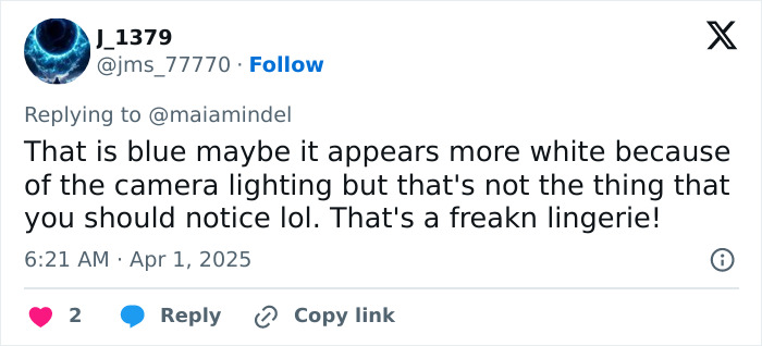 Tweet discussing Sydney Sweeney's dress color controversy at Glen Powell's sister's wedding.