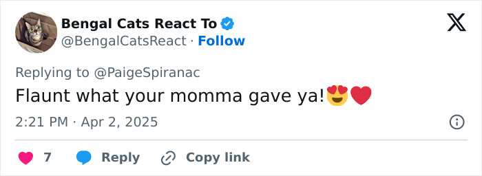 Tweet about golf influencer's body transformation with emojis, showing support and admiration.