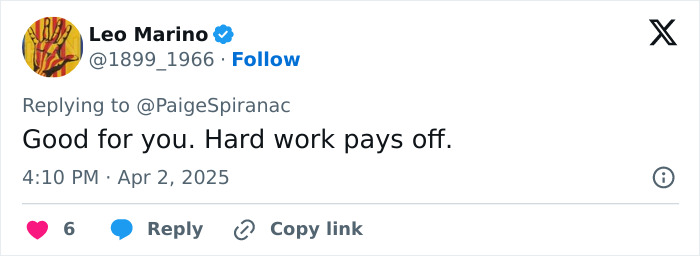 Tweet praising a golf influencer's body transformation success and hard work.