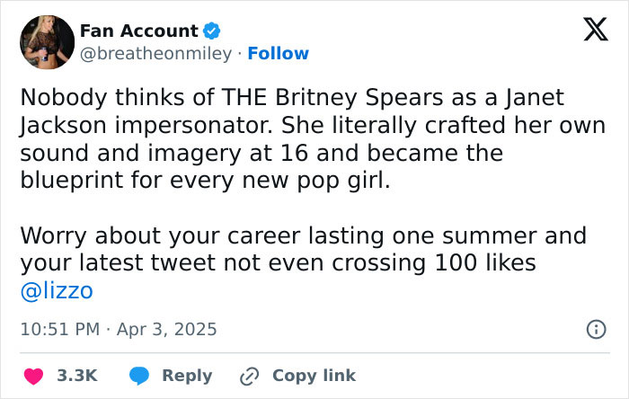 Tweet criticizing calling Britney Spears a Janet Jackson impersonator, mentioning Lizzo and pop music influence.
