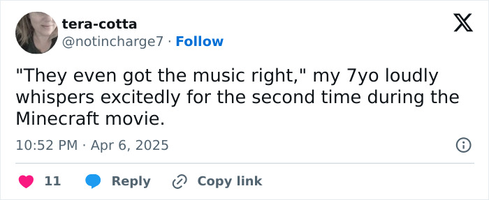 Tweet by tera-cotta sharing a funny moment about a child's excitement over the Minecraft movie music.
