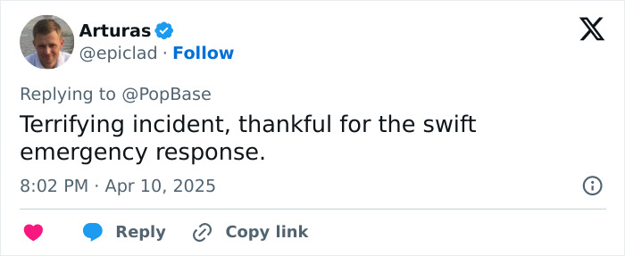 Tweet by Arturas expressing gratitude for the emergency response to the New York helicopter crash incident.
