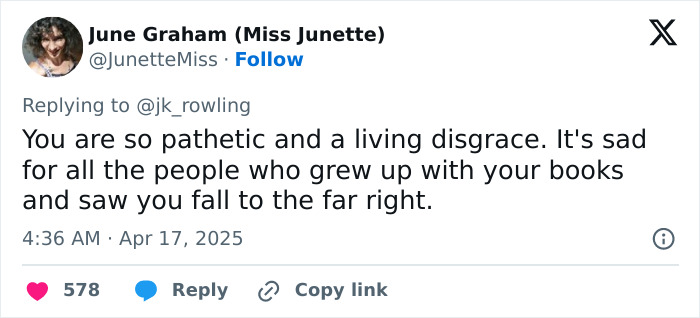 Tweet criticizing J.K. Rowling's stance on trans rights, highlighting disappointment from book fans.