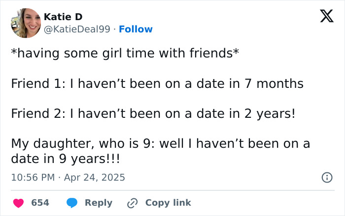 Tweet by Katie D, sharing a funny moment with her daughter during a conversation about dating.