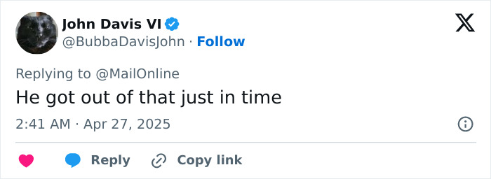 A tweet by John Davis VI commenting on an article about Britney Spears.