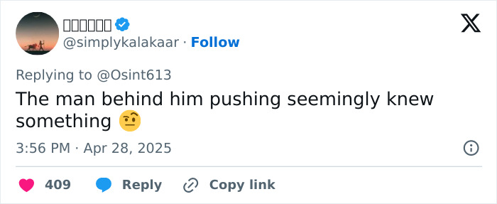 Screenshot of a viral tweet discussing a tourist smiling while zip-lining during a mass tragedy that took 26 lives.