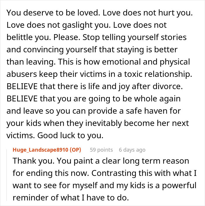 Reddit exchange discussing toxic relationships and emotional abuse.