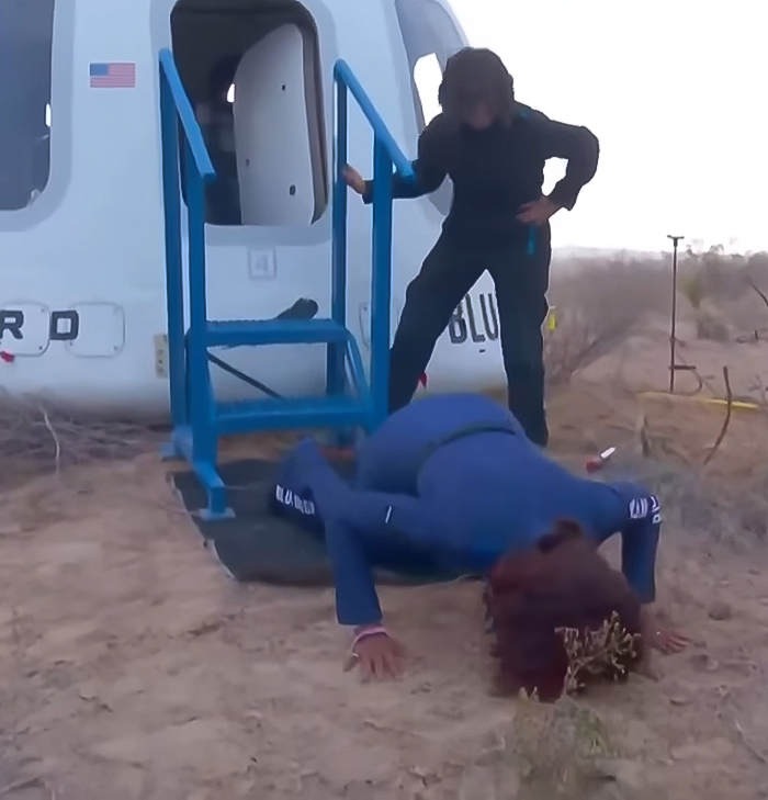 "Ridiculous": Gayle King Labeled "Tone Deaf" For Comparing Herself With Astronaut Alan Shepard