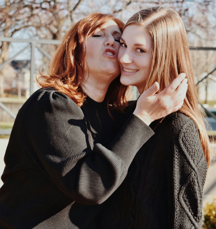 These 45 Awkward Dating Stories Prove Parents Shouldn’t Be Involved In Your Love Life