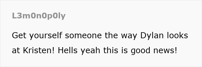 "Prettier In Her Twilight Days": Fans React To Kristen Stewart's Style At Her Wedding With Girlfriend