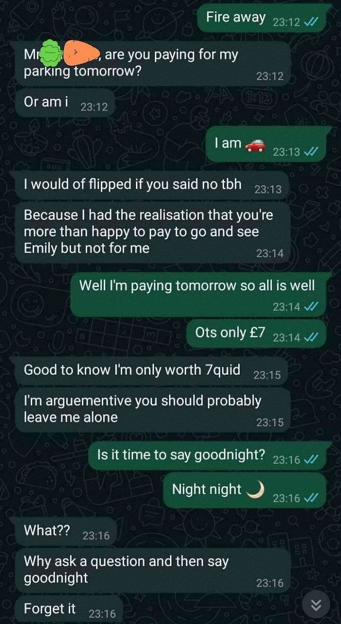 Text conversation with emojis discussing paying for parking and ending with a goodnight message.