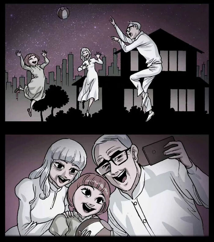 DarkBox Comics panels show ghostly family playing and taking a selfie at night, creating a chilling horror story scene.